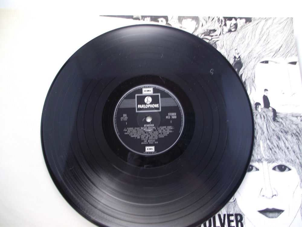 Sell your Beatles Revolver Vinyl LP Album