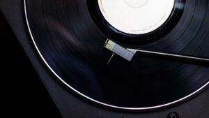 Are New Vinyl Records As Good As Old Ones? What Collectors And Audiophiles Really Think
